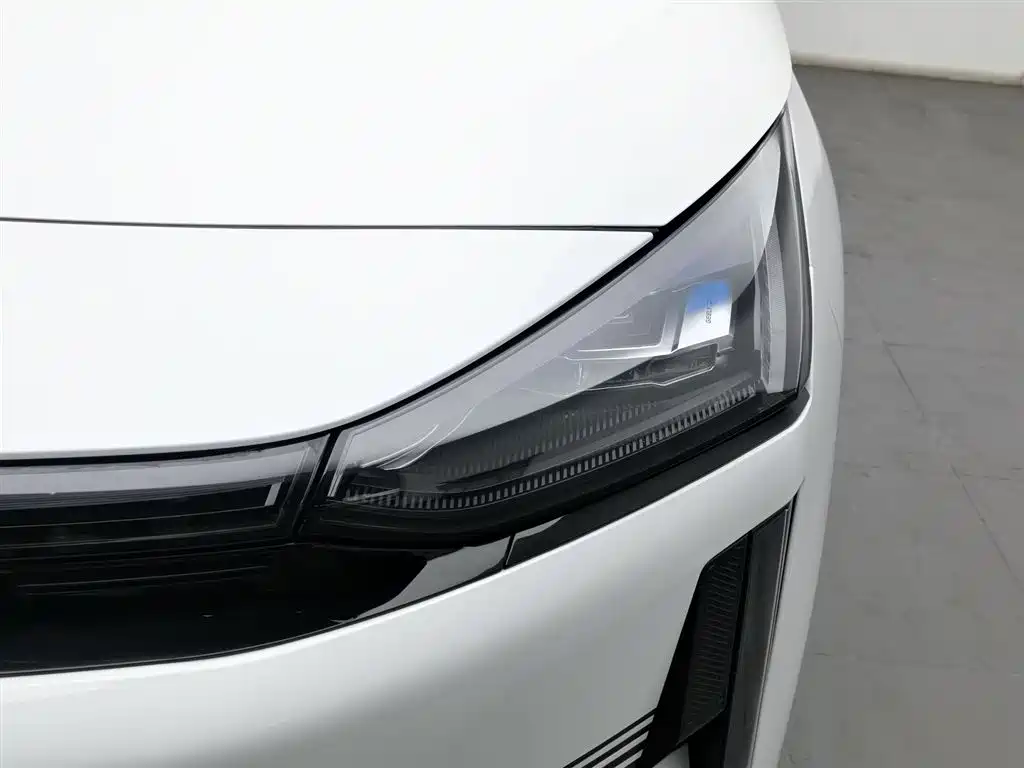 GEELY GALAXY GALAXY L6