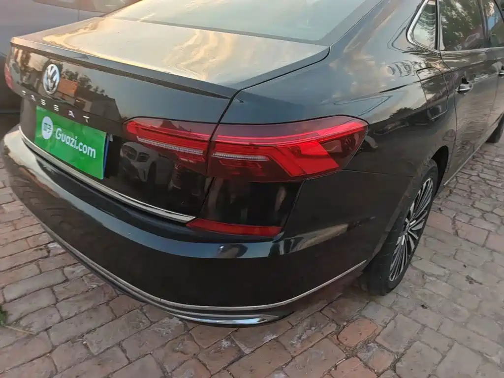 Volkswagen Passat — миниатюра 8