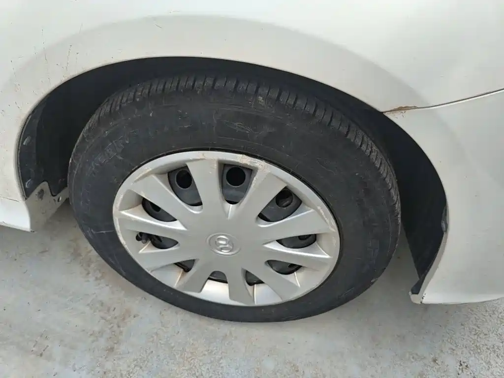 BAIC Senova D20 — миниатюра 8