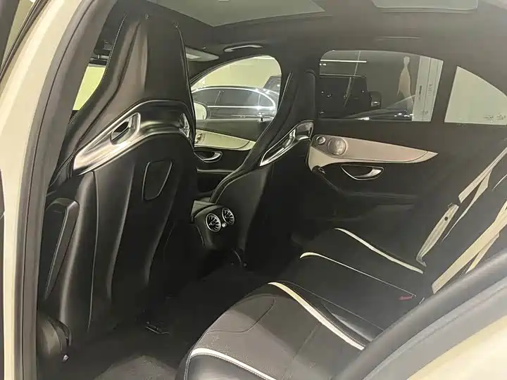 Mercedes-Benz C-Class AMG — миниатюра 12