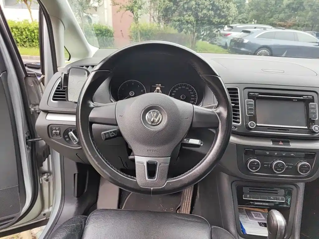 Volkswagen Sharan — миниатюра 3