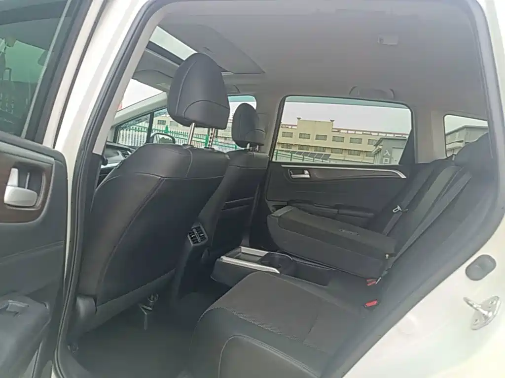 Honda Jade — миниатюра 17