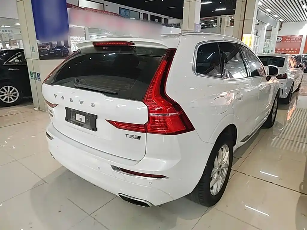 Volvo XC60 — миниатюра 7