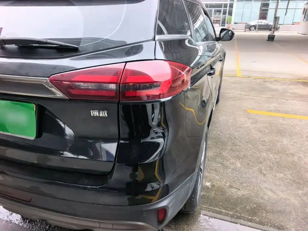 Geely Boyue — миниатюра 8
