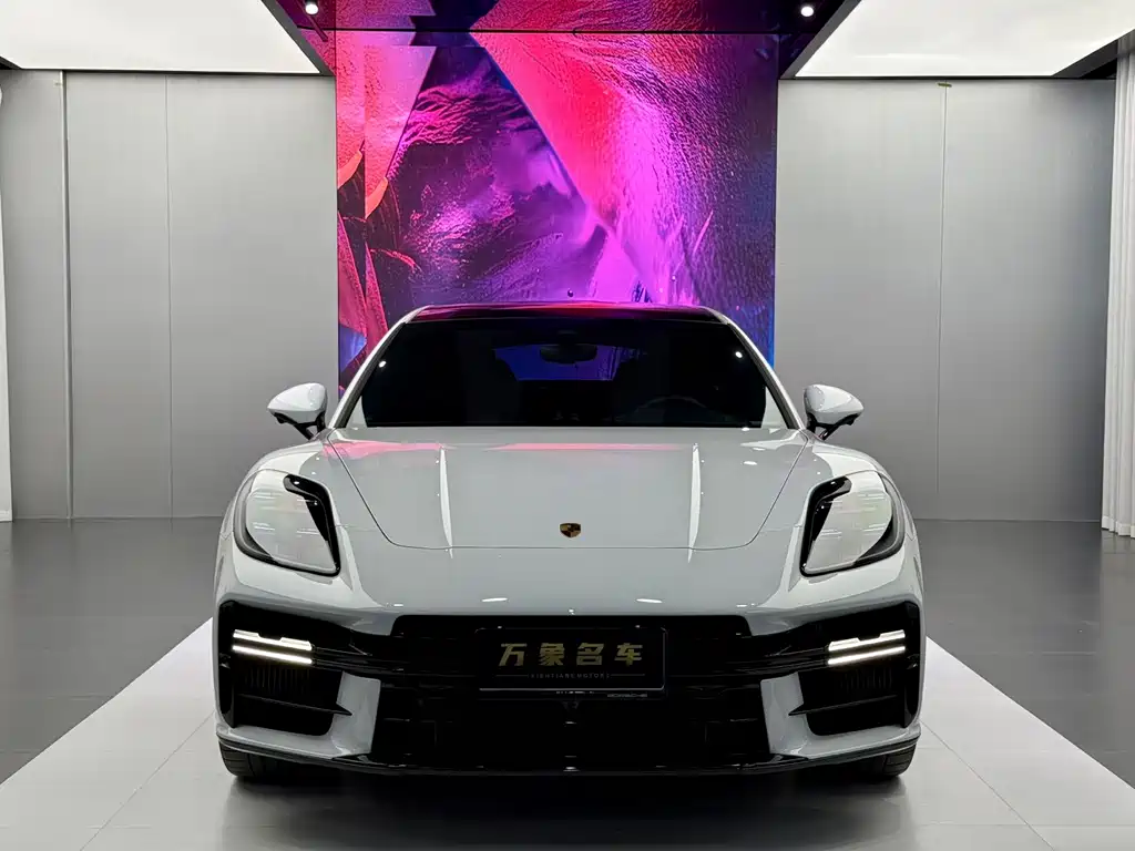 Porsche Panamera — миниатюра 2