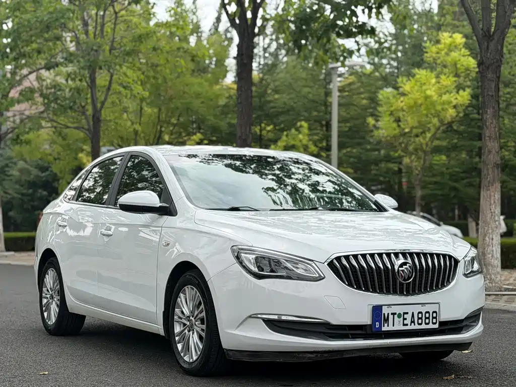 Buick Excelle — миниатюра 3
