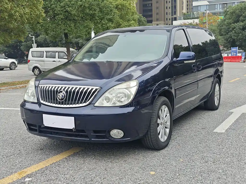 BUICK GL8