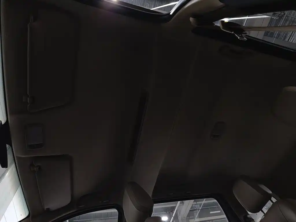 Wuling Hongguang — миниатюра 14