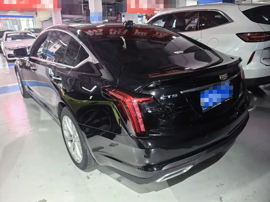 Cadillac CT5 — миниатюра 9