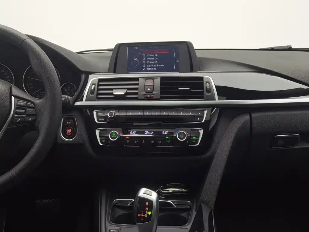 BMW 3 Series — миниатюра 12