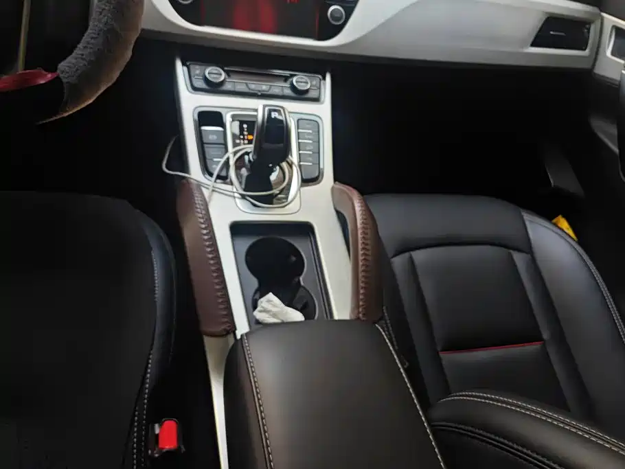 Geely Boyue — миниатюра 16