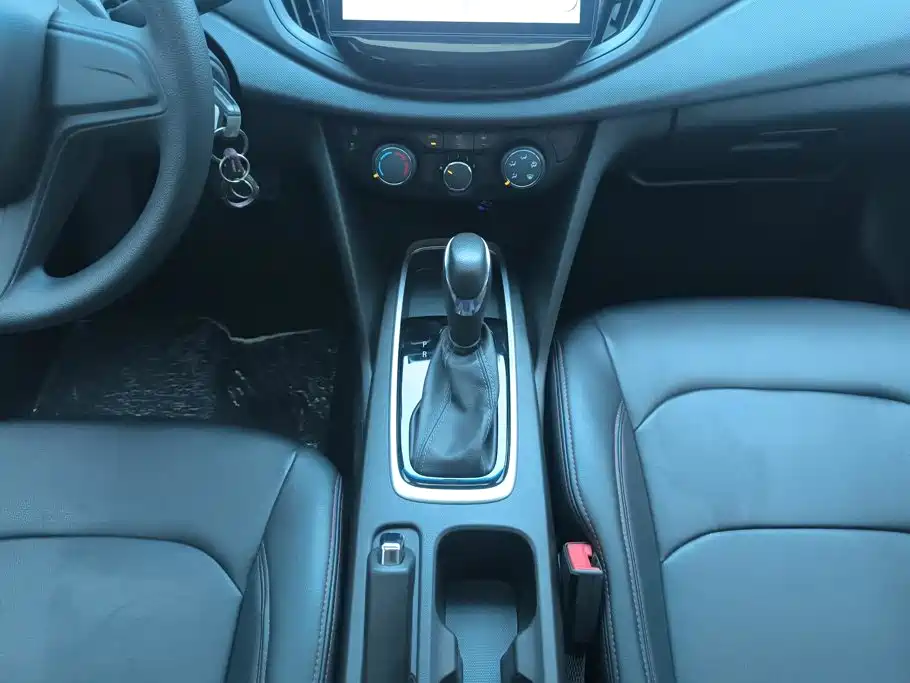 Chevrolet Cavalier — миниатюра 16