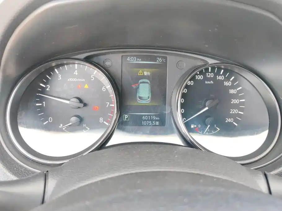 Nissan Qashqai — миниатюра 14