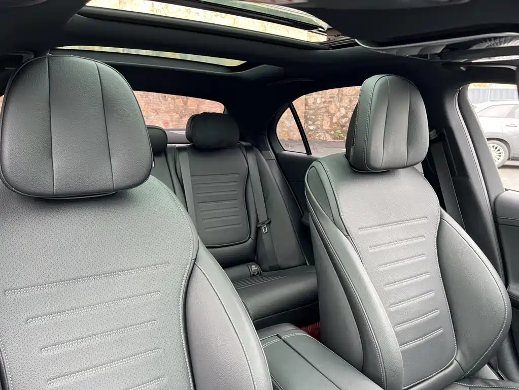 MERCEDES-BENZ C CLASS