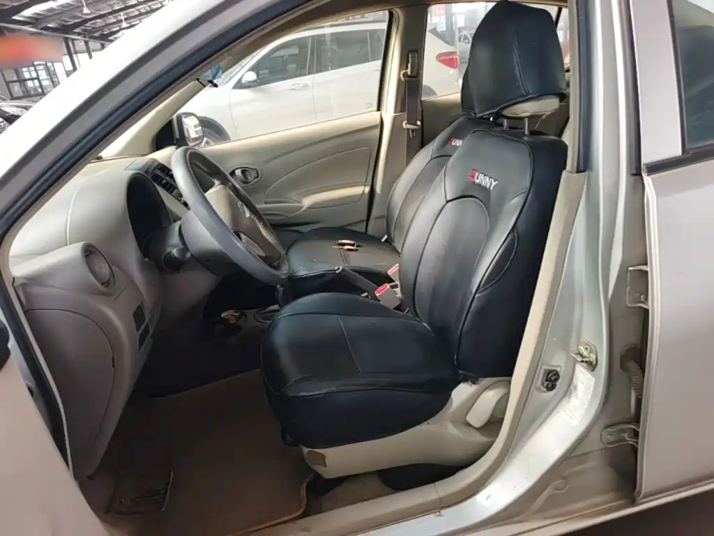 Nissan Sunny — миниатюра 15