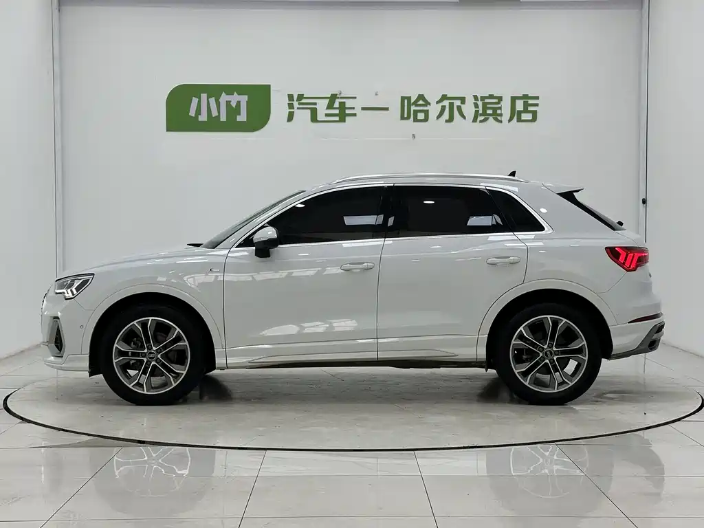 Audi Q3 2022 35 TFSI Fashion