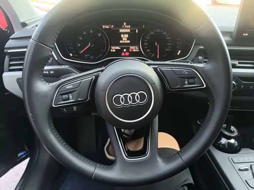 Audi A4L — миниатюра 11