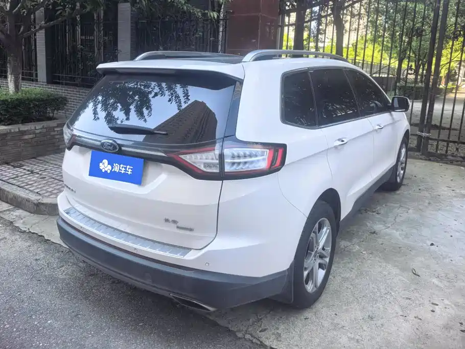 Ford Edge — миниатюра 3