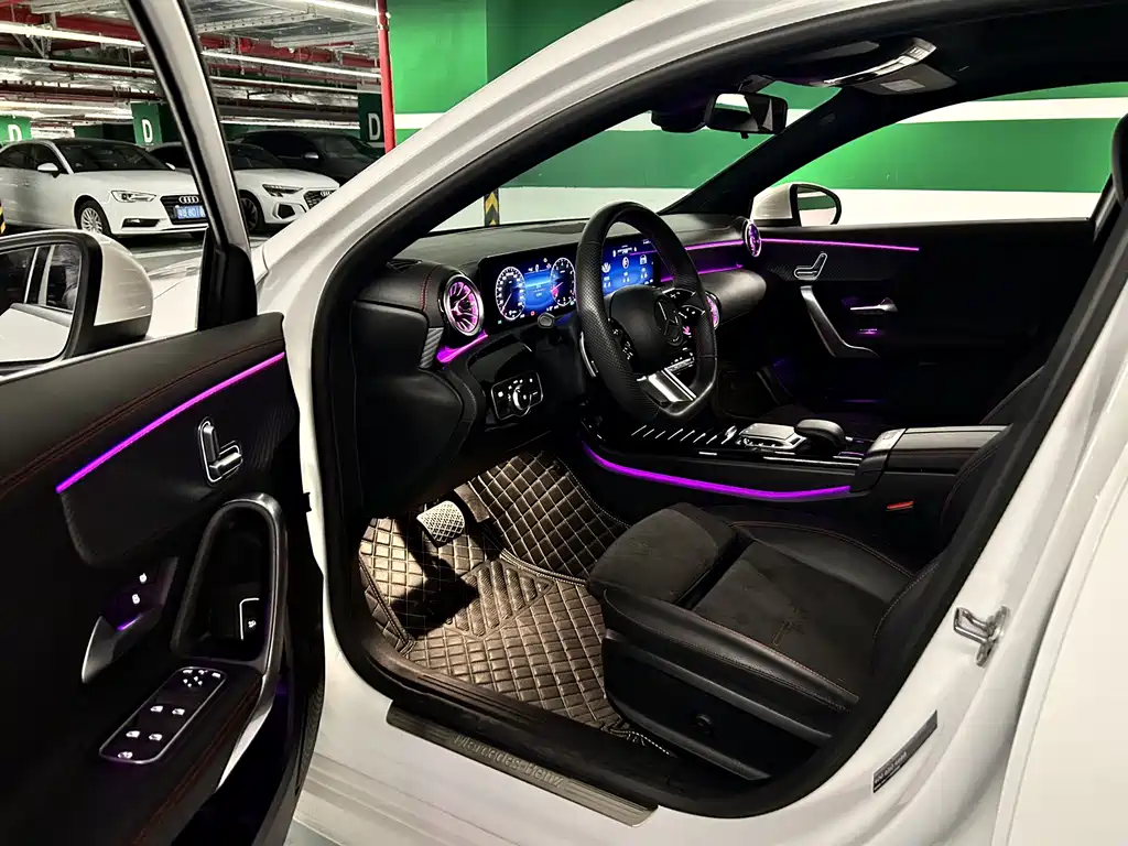 MERCEDES-BENZ A CLASS