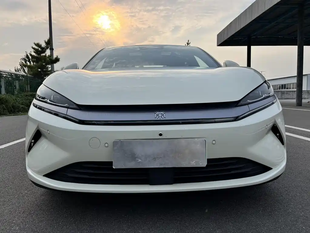 BYD Qin L — миниатюра 2