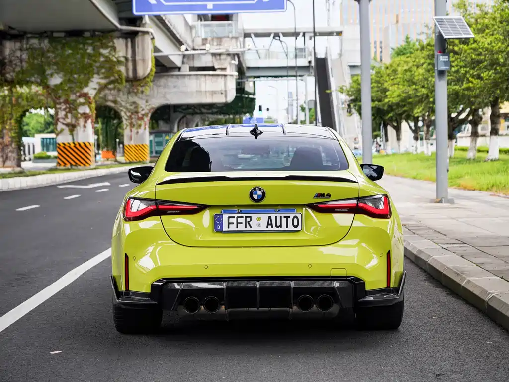 BMW M4 — миниатюра 19