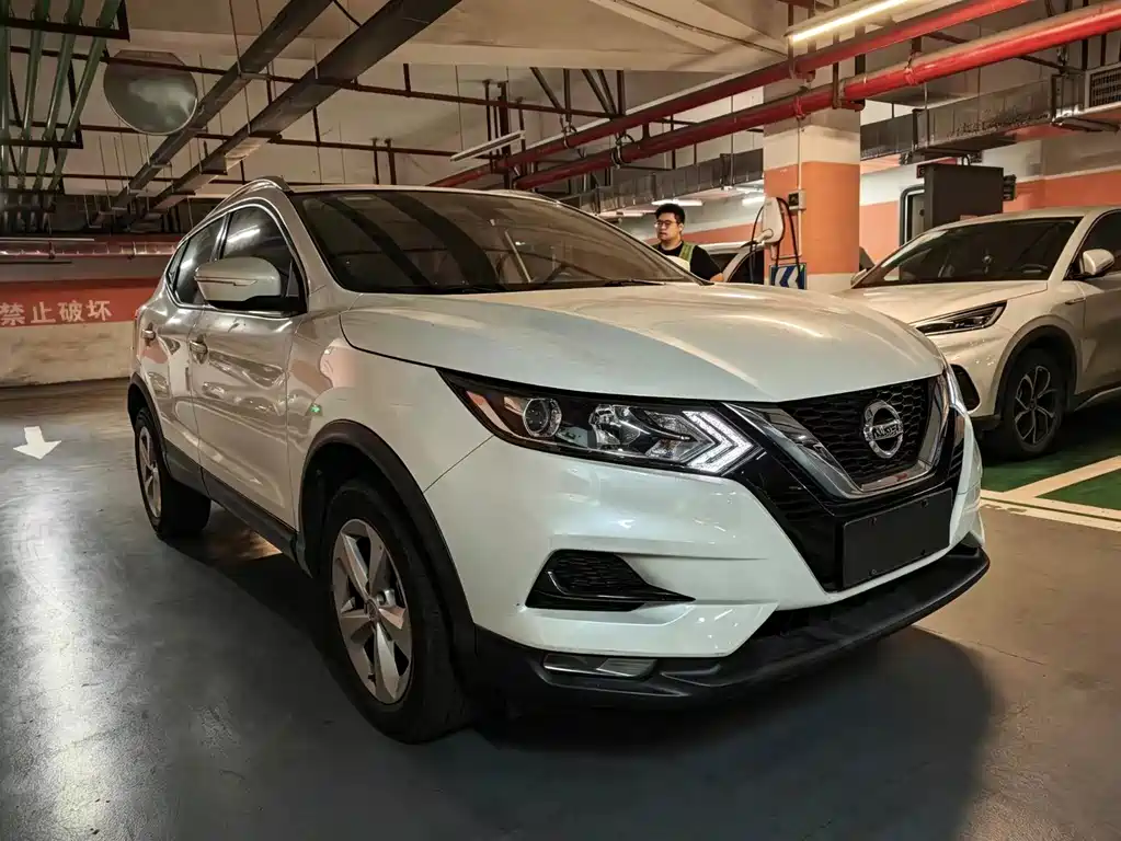 Nissan Qashqai — миниатюра 3