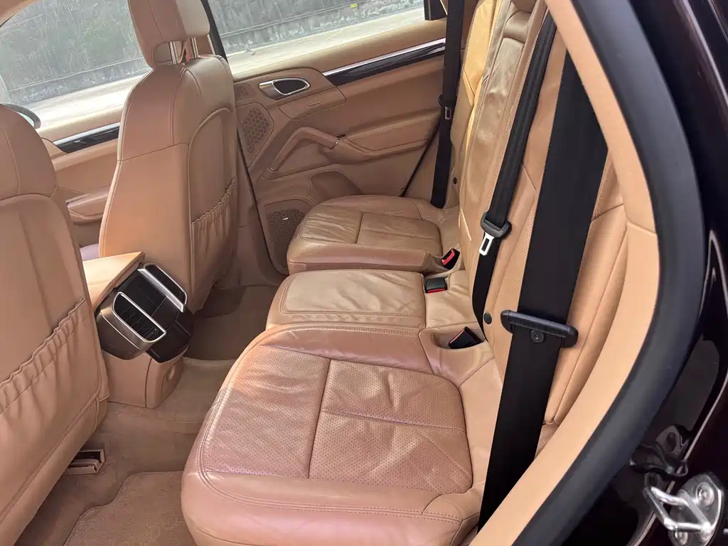 Porsche Cayenne 2011 Cayenne 3.0T