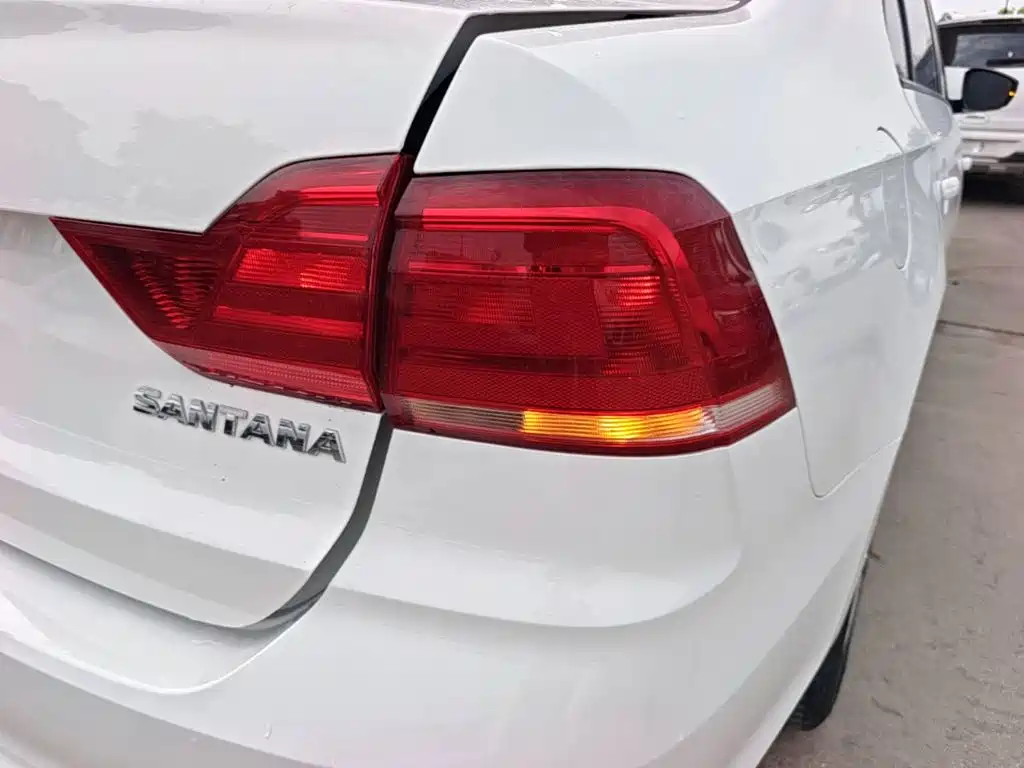 Volkswagen Santana 2019 1.5L AT VI
