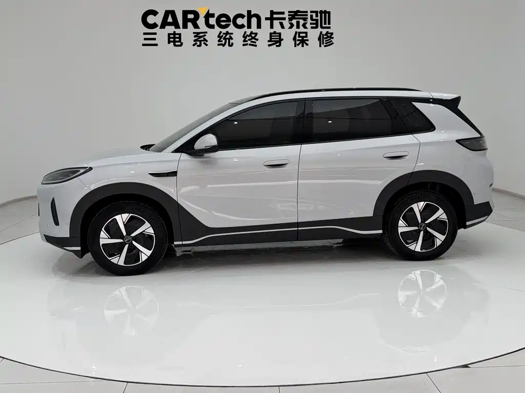 BYD Sealion 05 EV — миниатюра 8