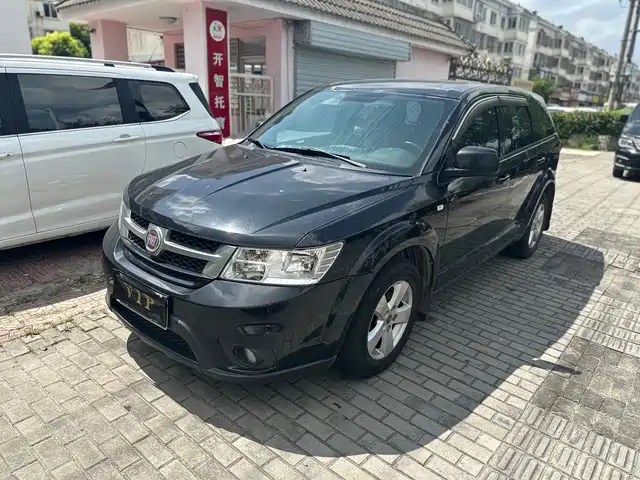 Fiat Freemont