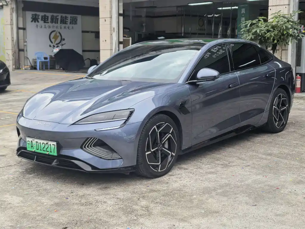 BYD Seal