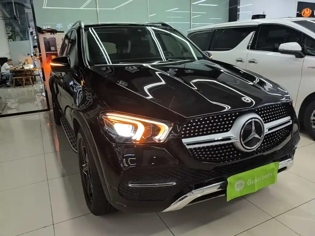 Mercedes-Benz GLE (Import) — миниатюра 4