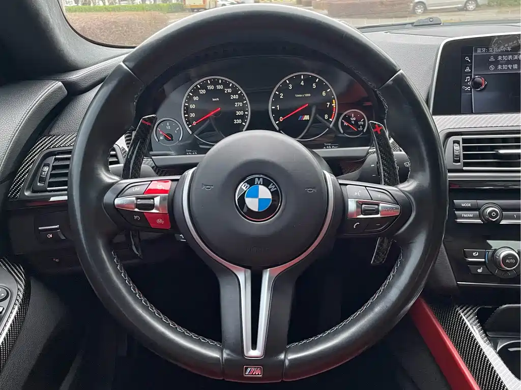 BMW M6 — миниатюра 16