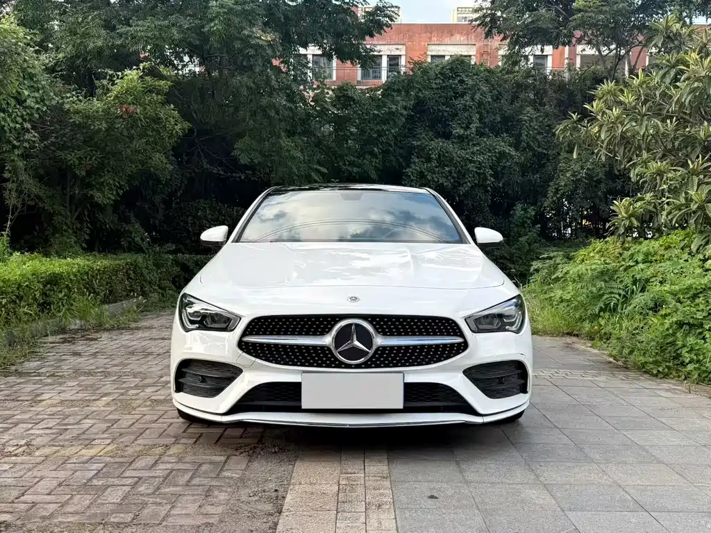 Mercedes-Benz CLA (Import) — миниатюра 2
