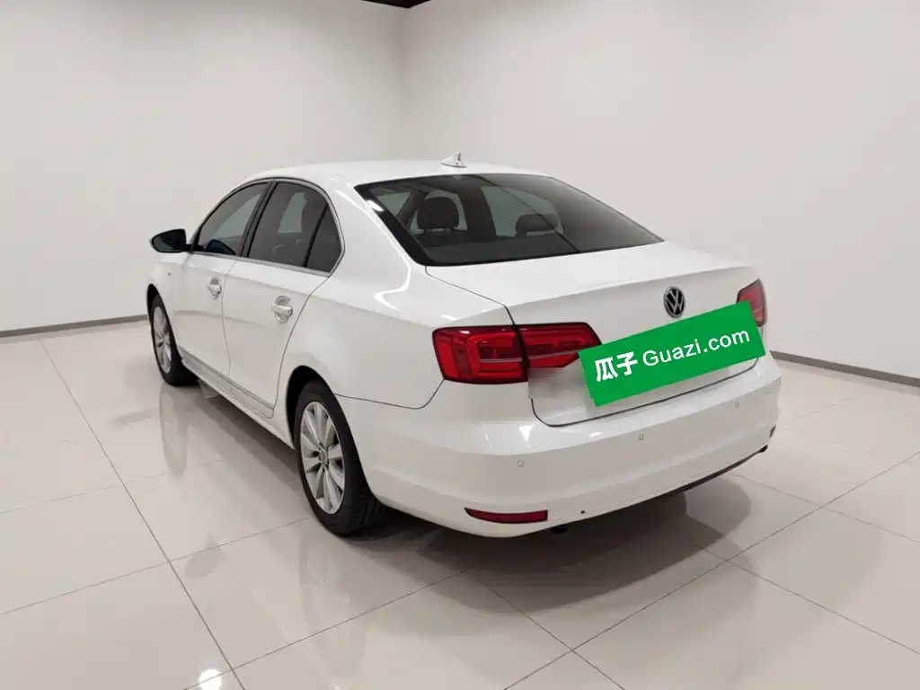 Volkswagen Sagitar — миниатюра 4