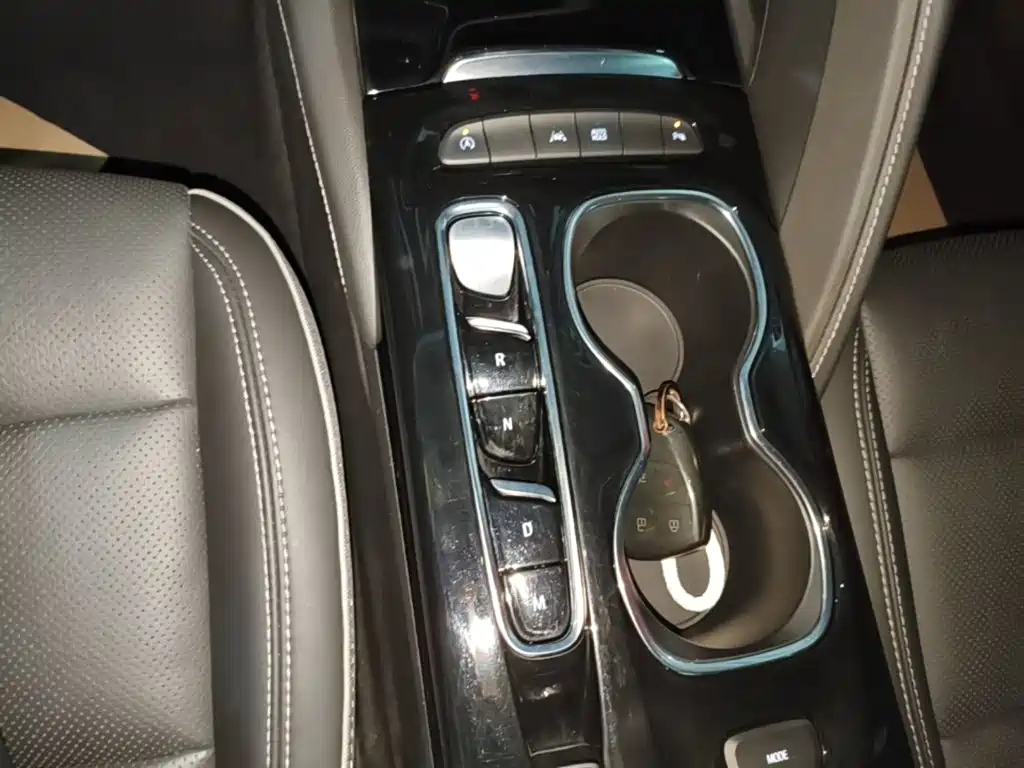 Buick Envision Plus — миниатюра 14