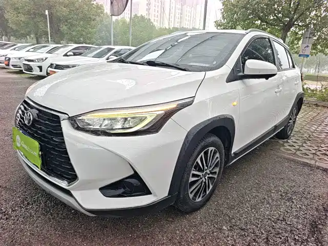 Toyota Yaris L