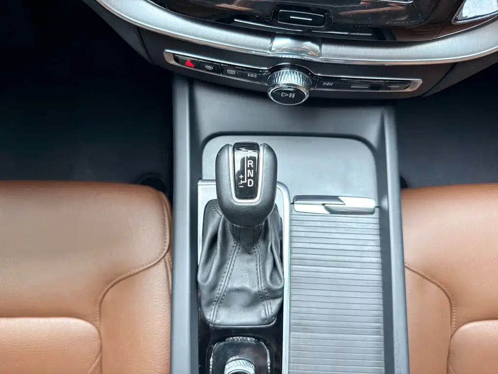 Volvo XC60 — миниатюра 23