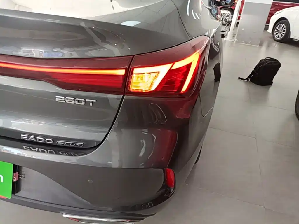 Changan Eado — миниатюра 8