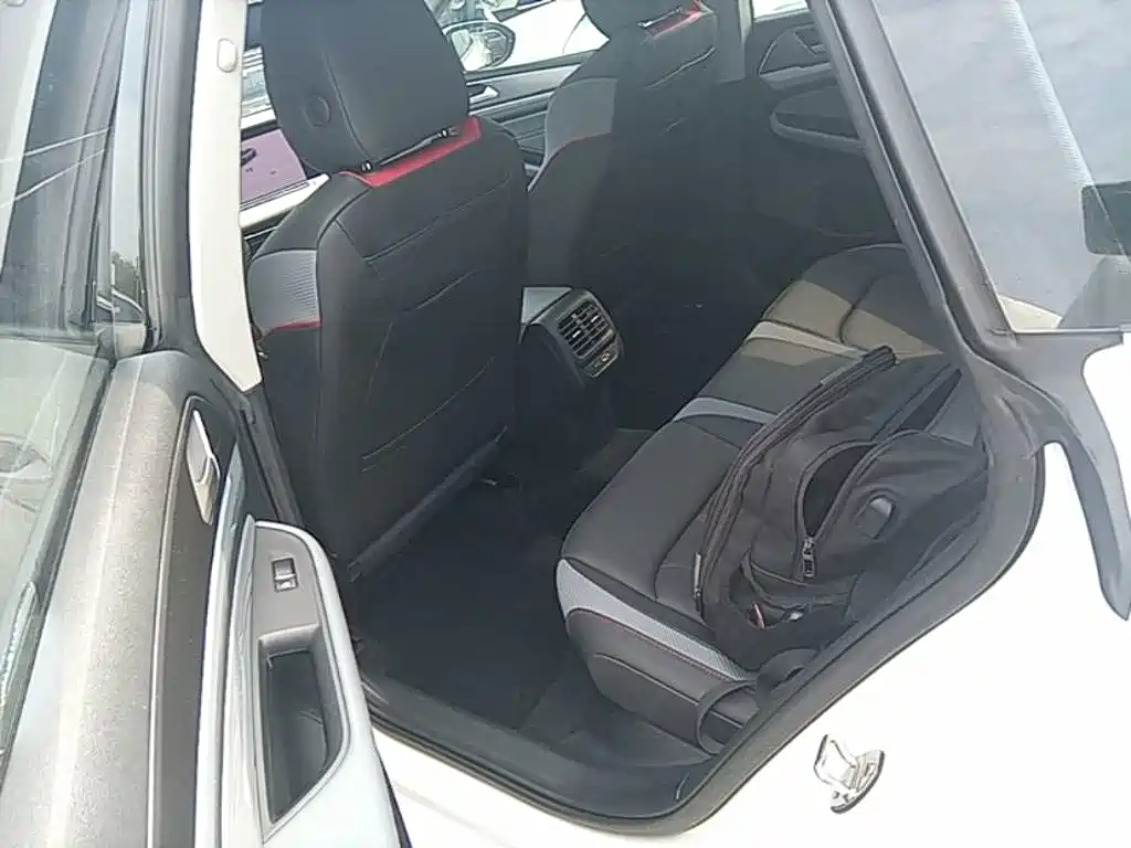 Volkswagen Lamando — миниатюра 17