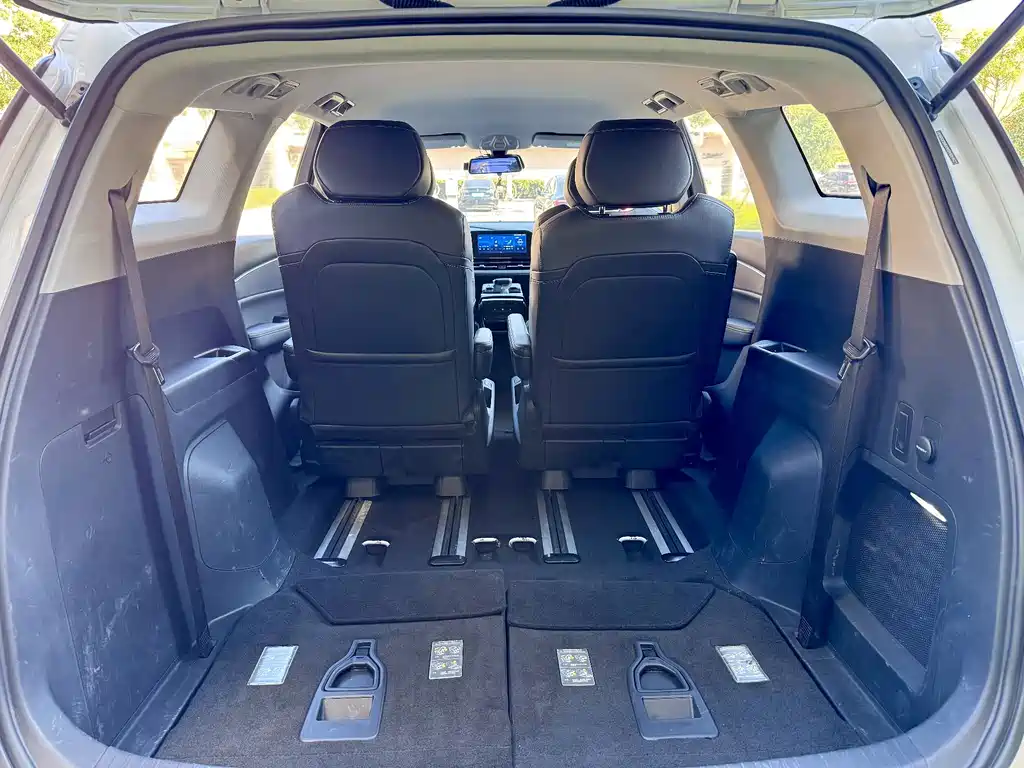 Wuling Victory — миниатюра 11