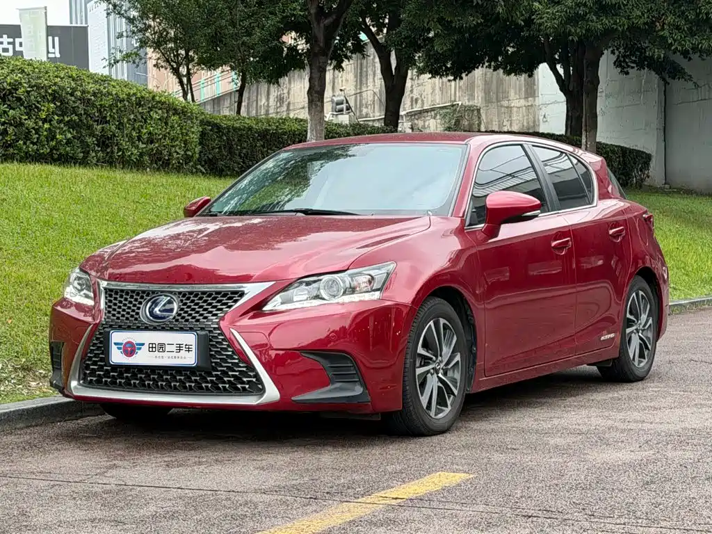 Lexus CT