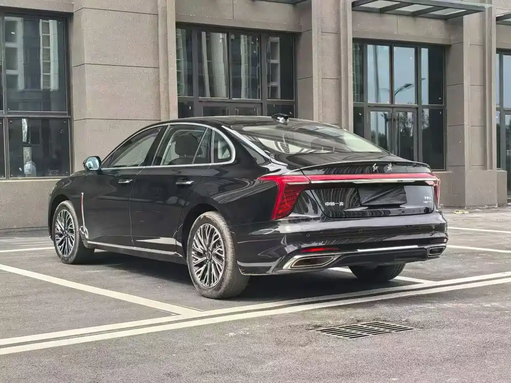 Hongqi Hongqi H5 — миниатюра 8