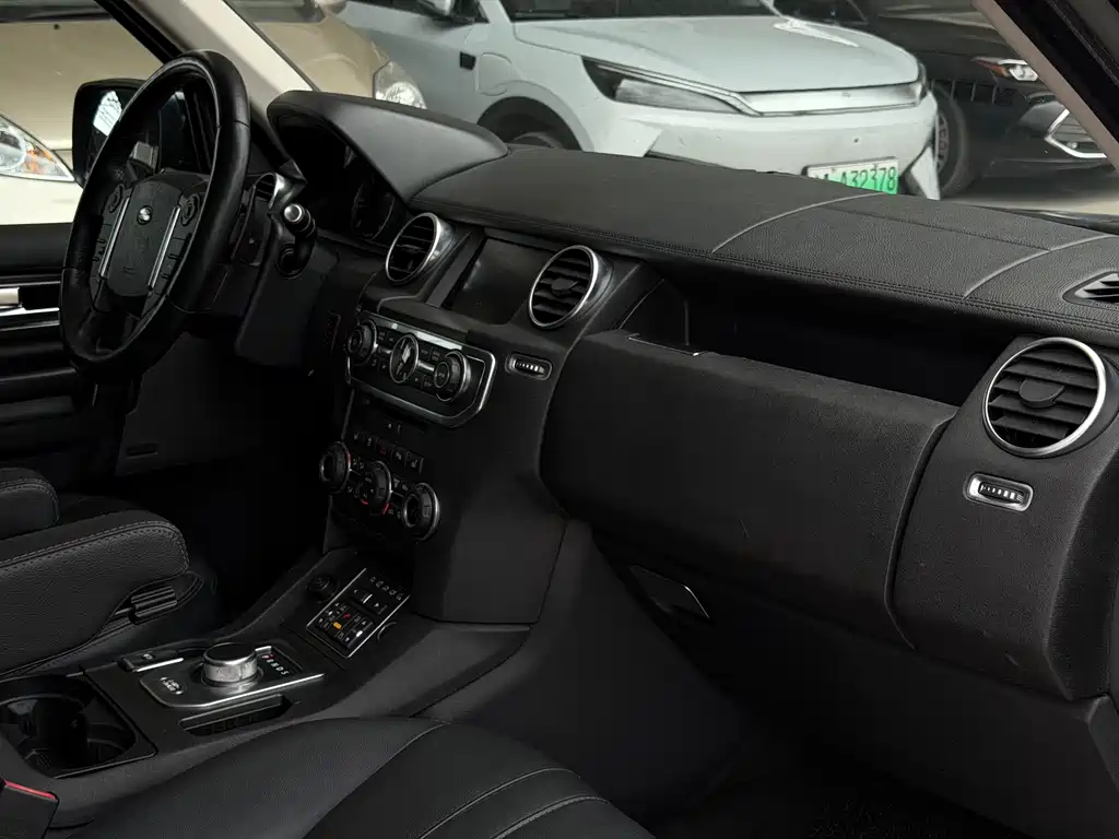 Land Rover Discovery 2013 3.0 SDV6 HSE