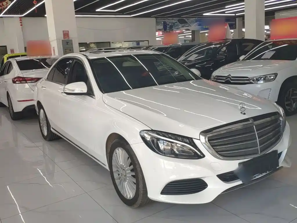 Mercedes-Benz C-Class — миниатюра 4