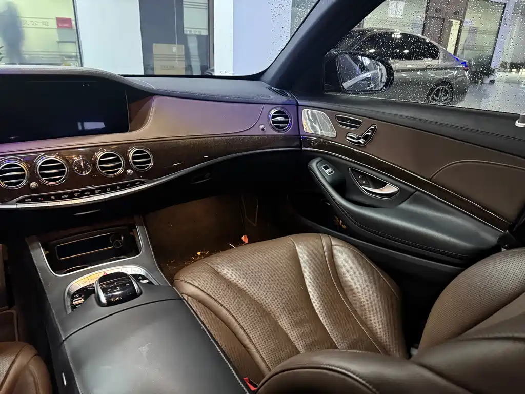 MERCEDES-BENZ S CLASS