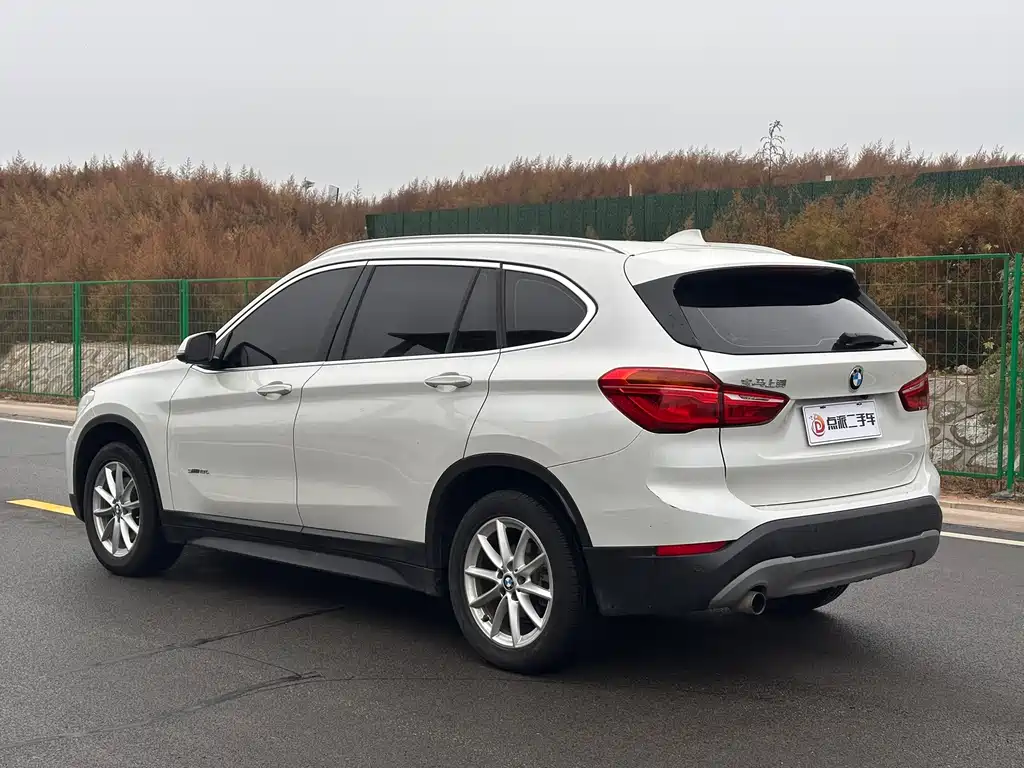 BMW X1 — миниатюра 6