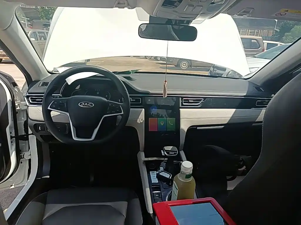 JAC A5 — миниатюра 10