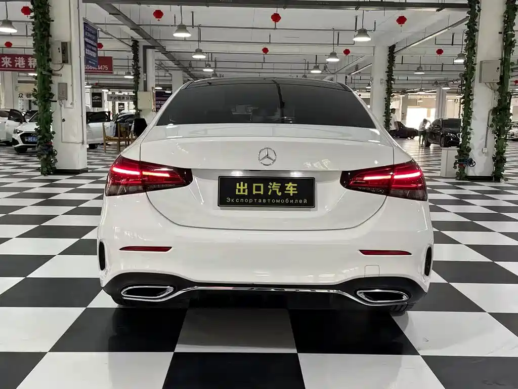 Mercedes-Benz A-Class — миниатюра 8