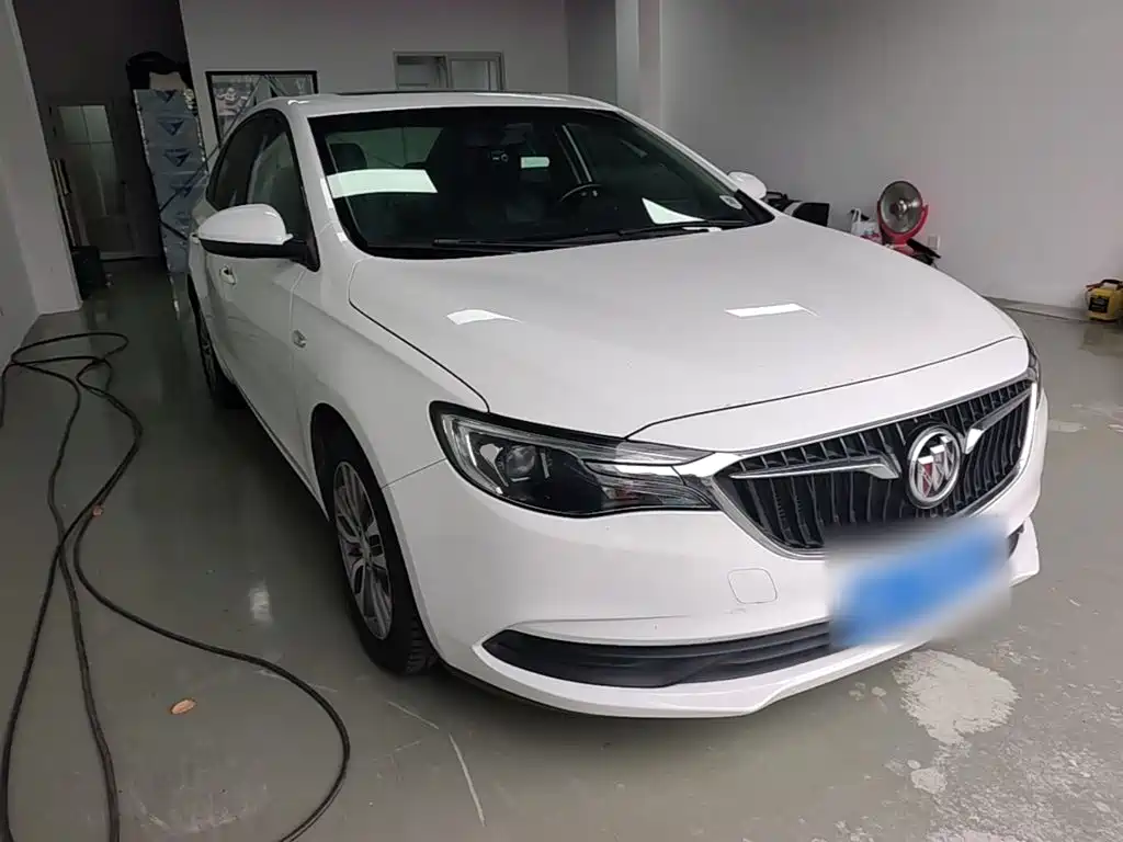 Buick Excelle — миниатюра 4